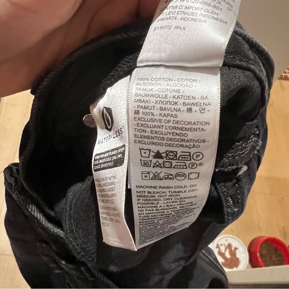 Levi’s 94 Baggy Jeans - Picture 6 of 7